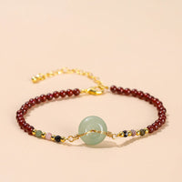 KarmaRipples authentisches Granat-Peace-Perlenarmband mit Schnalle