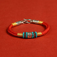 KarmaRipples Verbindungsarmband „Red String Black String Six True Words“ aus 925er Sterlingsilber