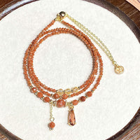 KarmaRipples authentisches 2 mm Goldstone-Perlen-Mehrschichtarmband mit positiver Wirkung