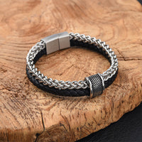 KarmaRipples doppellagiges Lederarmband mit magnetischer Schnalle aus Titanstahl