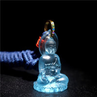 KarmaRipples Halskette mit Anhänger „Blauer Tathagata-Buddha, Medizin-Buddha Liuli“, Edelstein-Amulett „Gelassenheit“