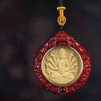 KarmaRipples Halskette mit Anhänger „Avalokitesvara“ mit kleinem Blatt aus rotem Sandelholz und Ebenholz für ein langes Leben