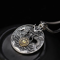 KarmaRipple Halskette mit Anhänger „Dragon Waves Yin Yang Bagua Fortune Strength“