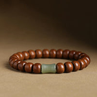 KarmaRipples authentisches Armband aus Abelia-Biflora-Holz, Hetian-Jade und Bambusperlen zur Abwehr böser Geister