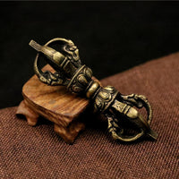 KarmaRipples handgefertigte Nepal-Dekoration mit fünf Zinken und drei Zinken, Vajra Dorje, Stärke, Bronze