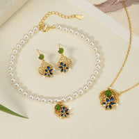 KarmaRipple's 925 Sterling Silber Vierblättriges Kleeblatt Blume Hetian Cyan Jade Perle Balancing Anhänger Halskette Armband Ohrringe Set