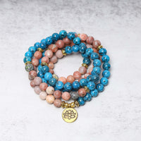 KarmaRipples 108 Mala-Armband mit Perlenstickerei, Apatit, roter Stein, Lotus, Meditation, Gebetsperlen
