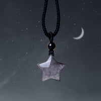 KarmaRipples authentische Halskette mit Schutzanhänger aus Obsidian mit silbernem Glanz, Stern, Halbmond