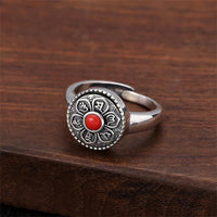 Drehbarer tibetischer Om Mani Padme Hum Peace-Ring von KarmaRipple
