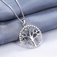 Halskette mit Anhänger „Baum des Lebens“ von KarmaRipple aus 925er Sterlingsilber