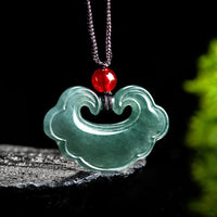 KarmaRipples authentische Halskette mit chinesischem Schloss-Talisman-Glücksanhänger aus grüner Jade