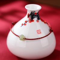 KarmaRipples Armband aus 925er Sterlingsilber, vergoldet mit Hetian-Jade, Lotus-Glücksarmband mit roter Schnur