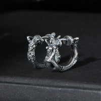 Schutzohrringe mit Drachenmuster aus 925er Sterlingsilber von KarmaRipple